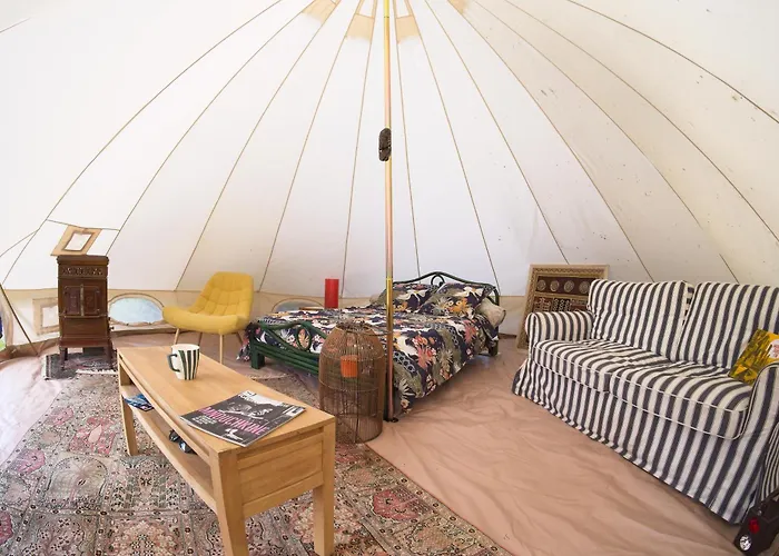 Tente Mongole 4 Saisons Cosy Et Spacieux